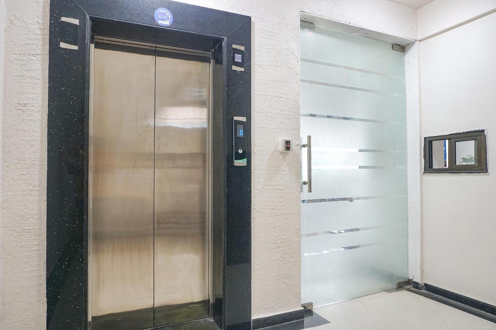 Fabhotel Emersion Residency - High Street Near Laxman Nagar, Baner Пуна Экстерьер фото