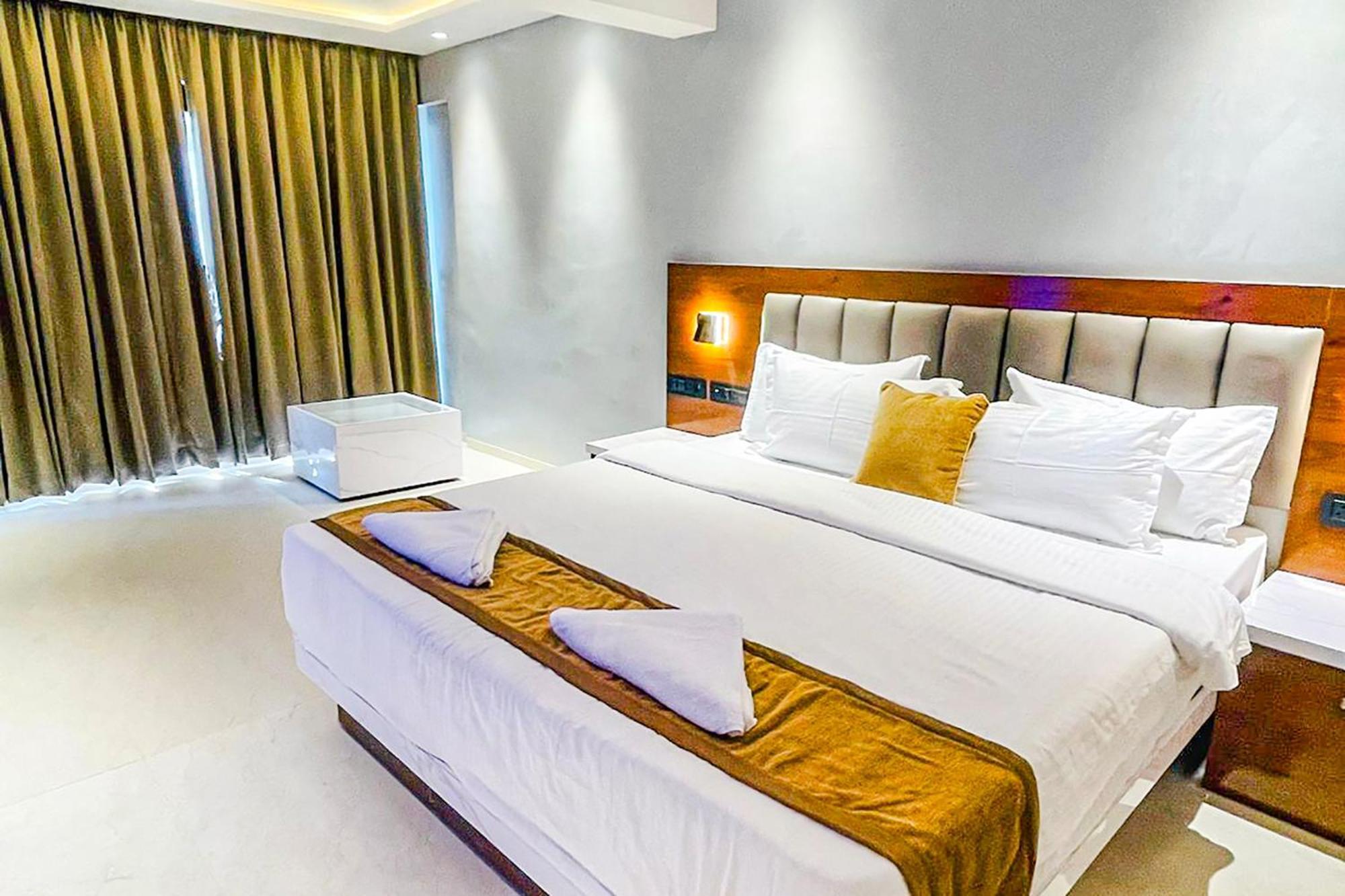Fabhotel Emersion Residency - High Street Near Laxman Nagar, Baner Пуна Экстерьер фото